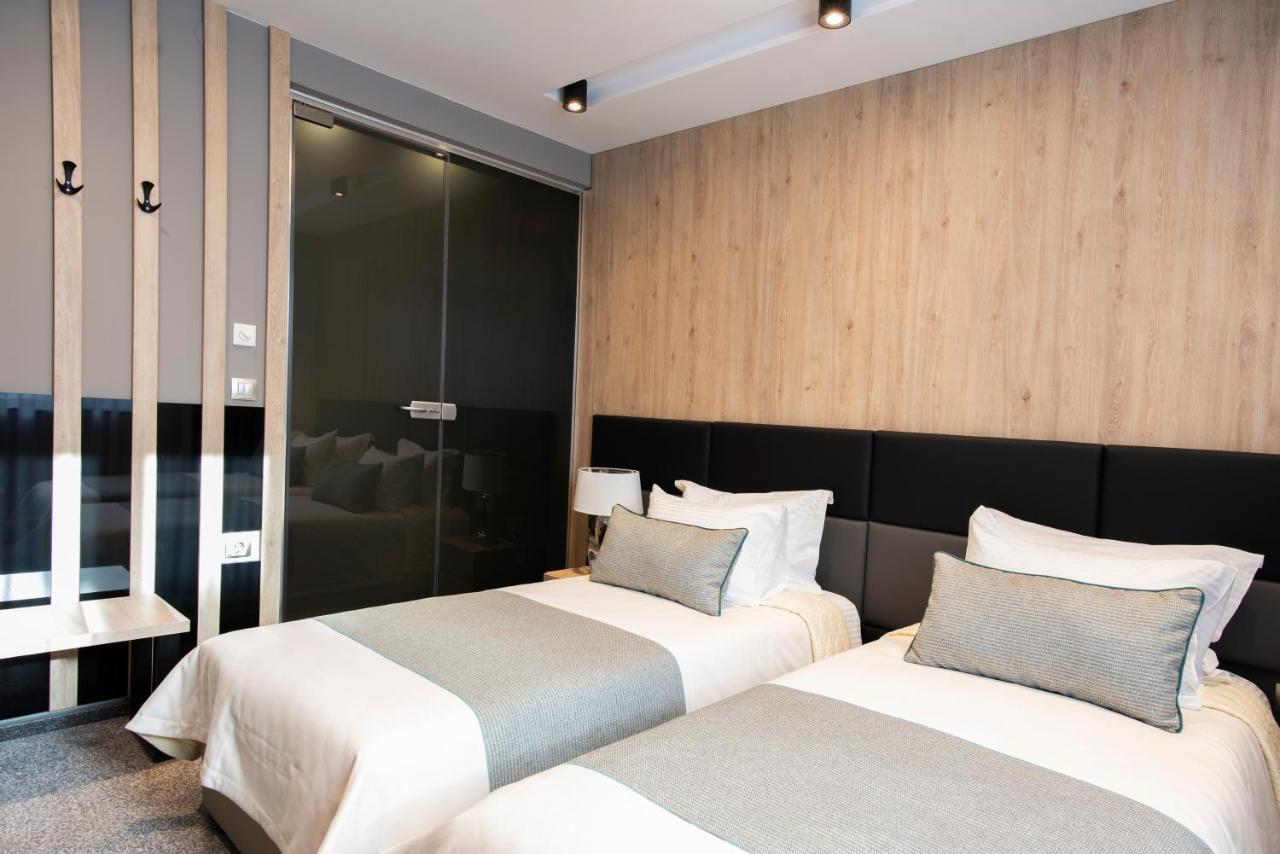 Family Hotel Business Club Choumen Extérieur photo