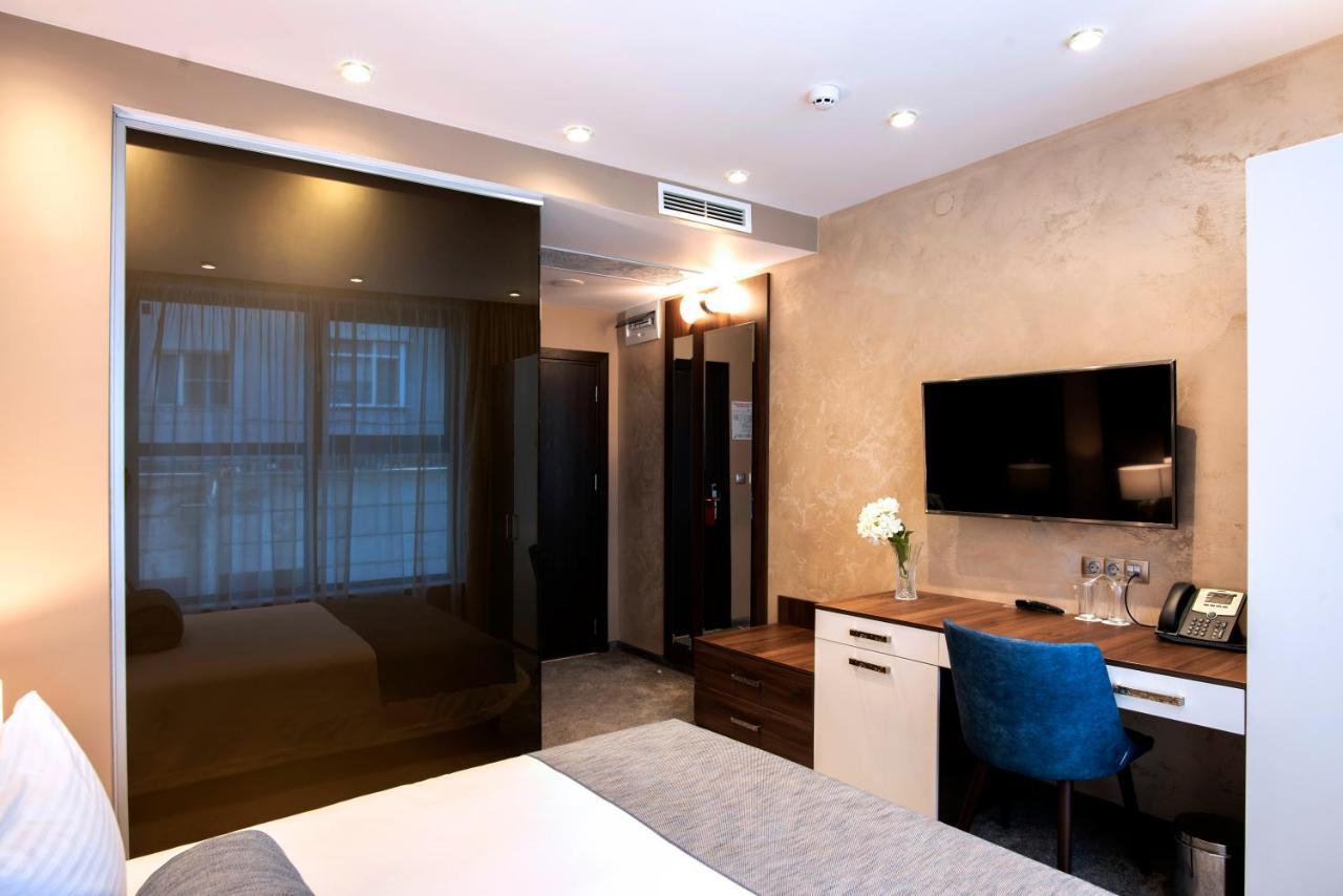 Family Hotel Business Club Choumen Extérieur photo