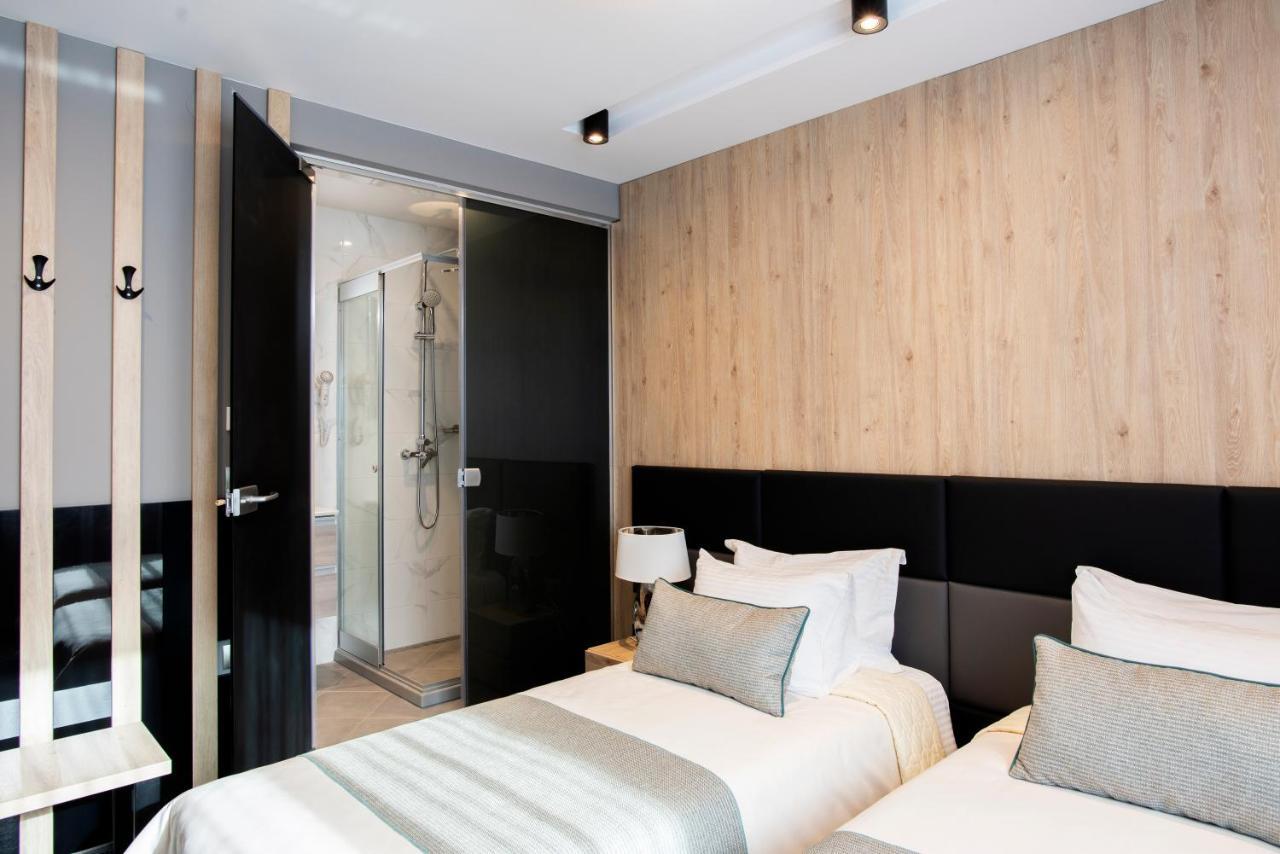 Family Hotel Business Club Choumen Extérieur photo