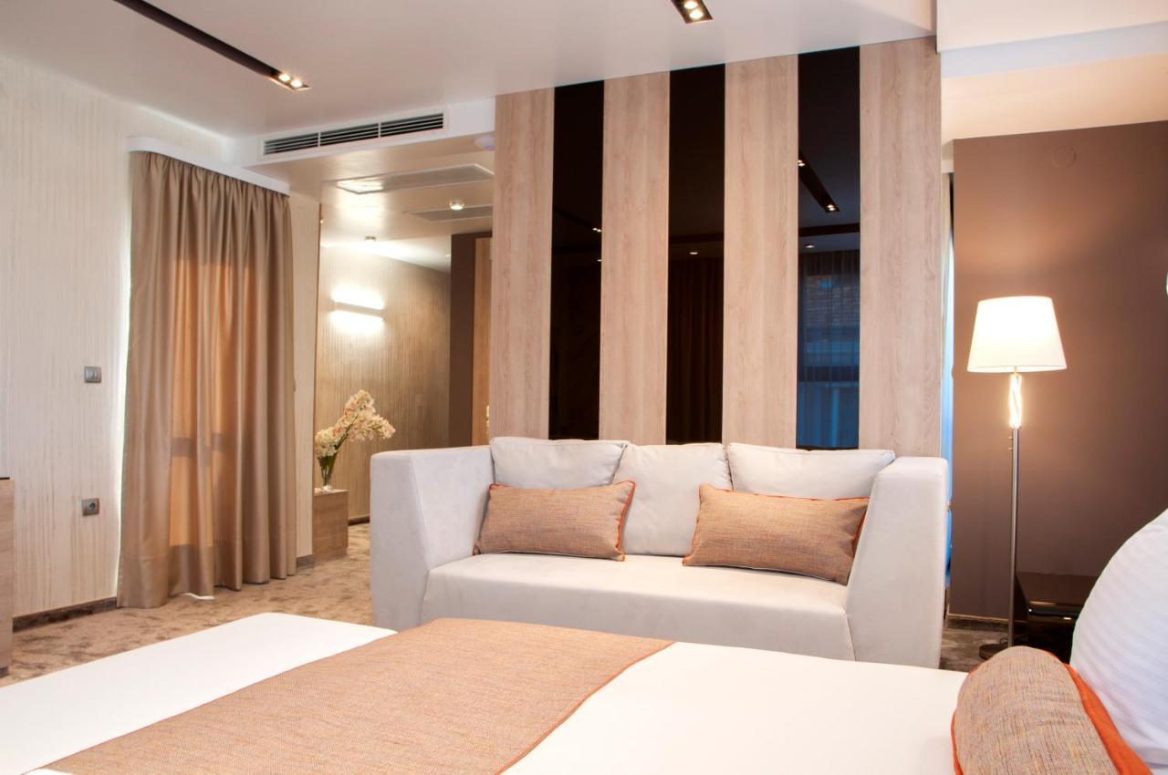 Family Hotel Business Club Choumen Extérieur photo