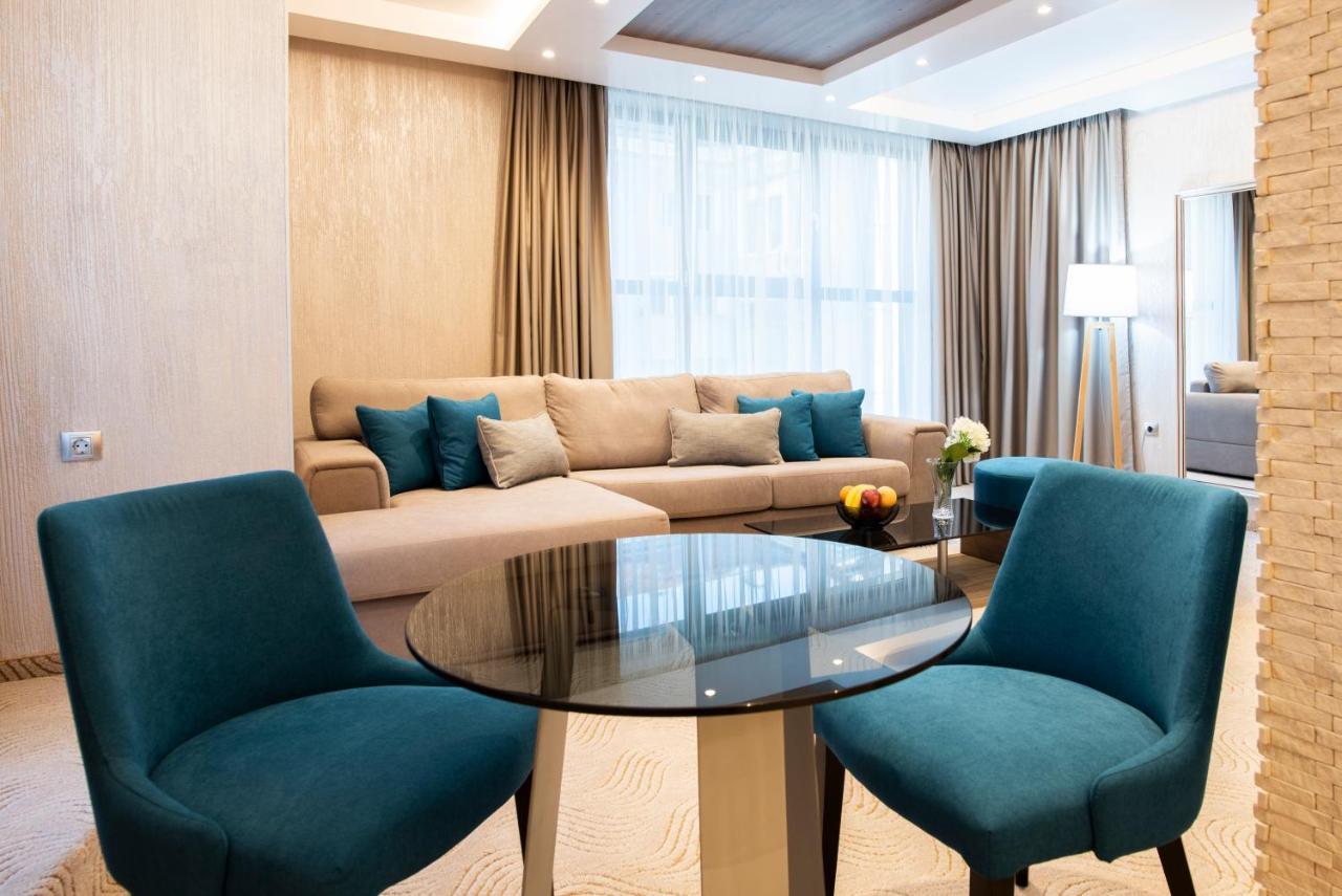 Family Hotel Business Club Choumen Extérieur photo